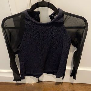 Cut25 black top size 2